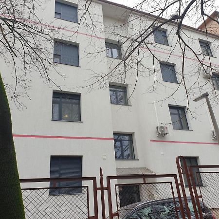 Rose Apartment Πετς Εξωτερικό φωτογραφία